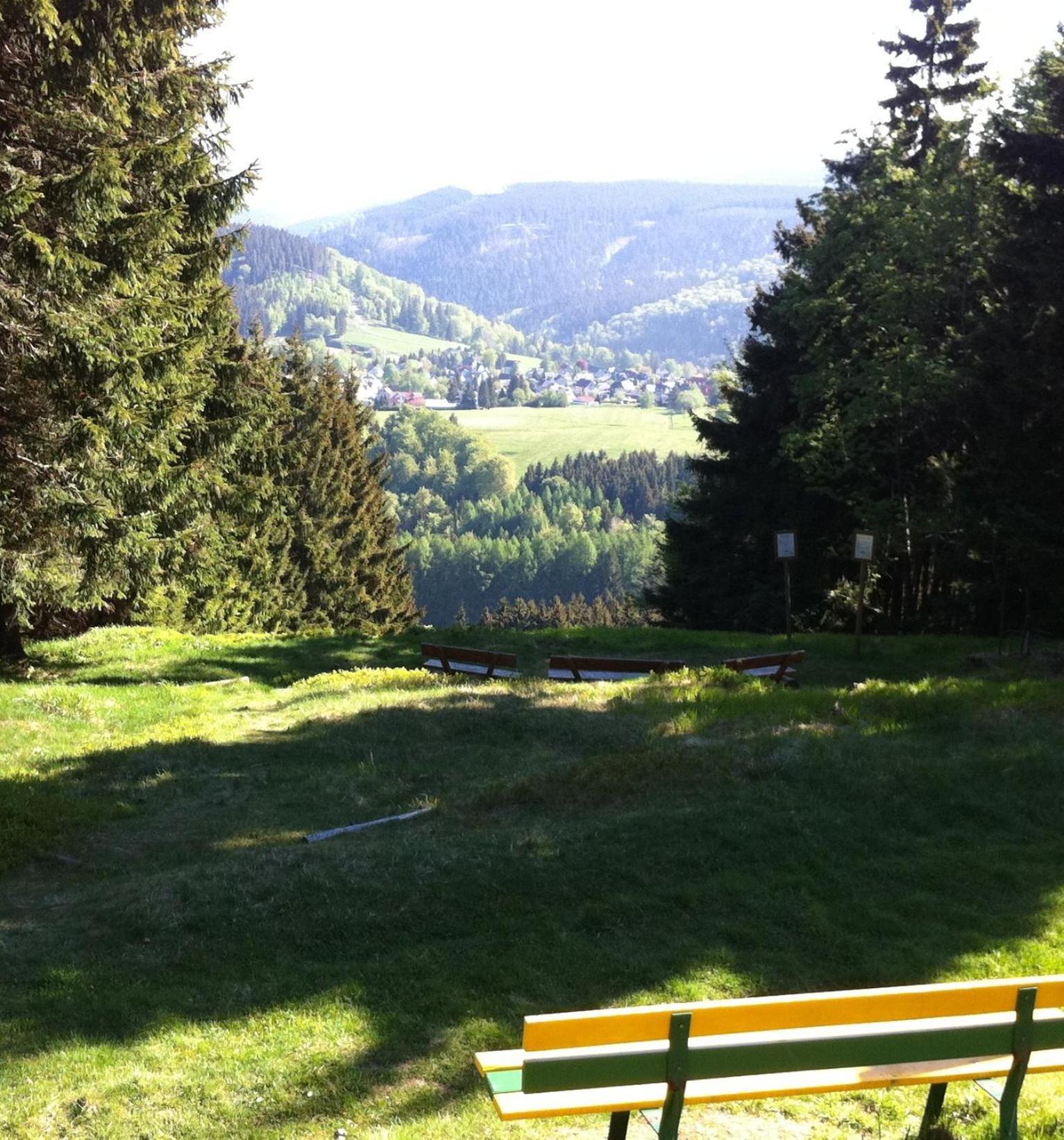Hotel Zum Schneekopf "Garni" Gehlberg Exteriér fotografie